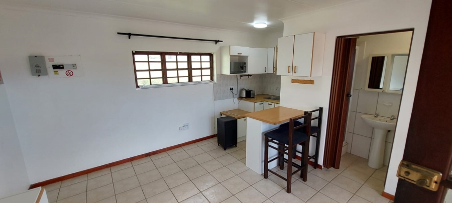 To Let 1 Bedroom Property for Rent in Ferreira Town Eastern Cape